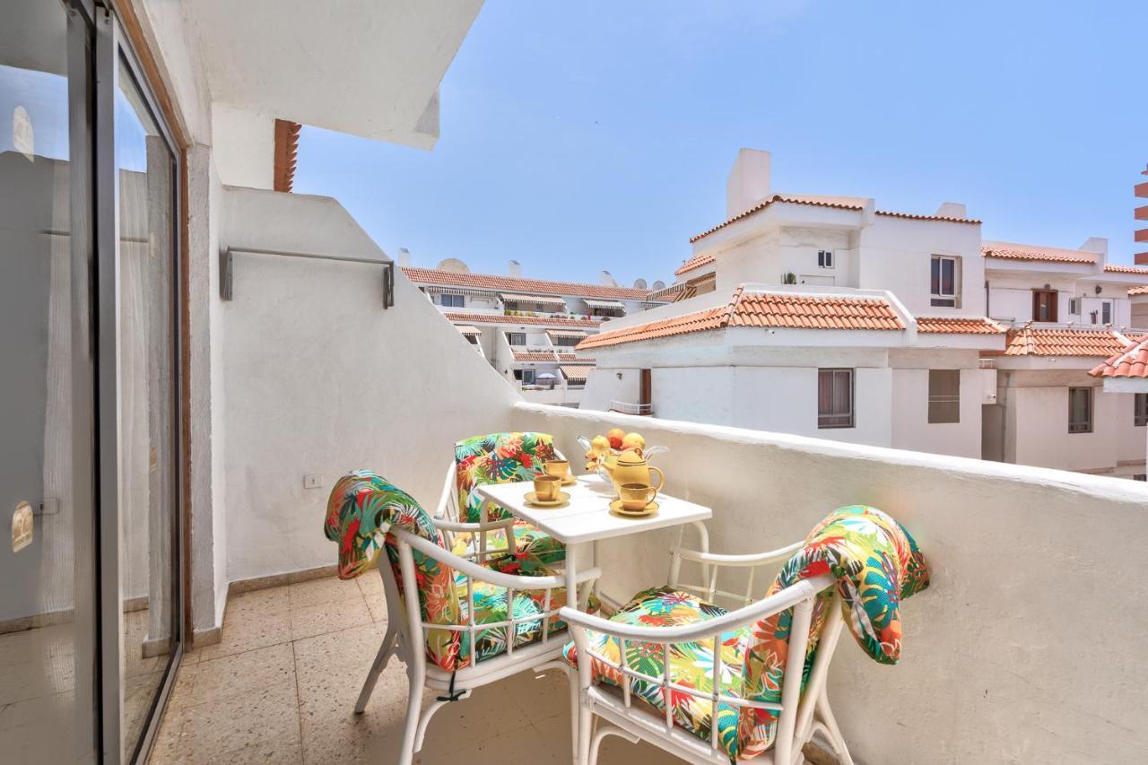 Apartment В Playa De Las Americas Bagian luar foto